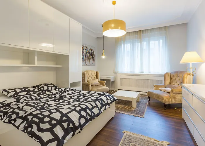 Center Slavija Square Iii