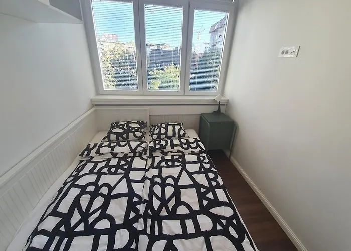 Center Slavija Square Iii *